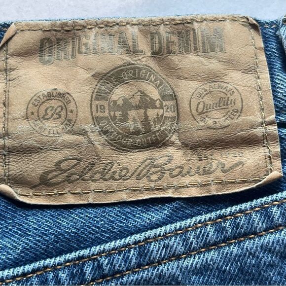 Eddie Bauer Men's Traditional Fit Faded Blue Jeans Size 35X32 - Picture 10 of 11